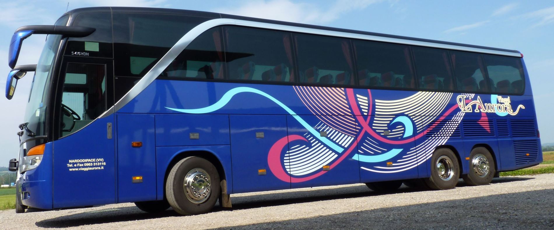 Viaggi Trasfers e Noleggio Autobus Minibus